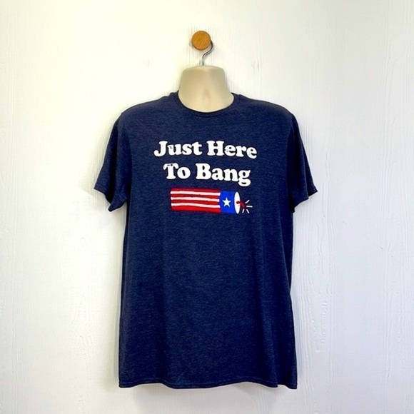 Delta - Just Here To Bang Navy Firecracker Graphic Short Sleeve T Shirt Size L - Picture 2 of 8
